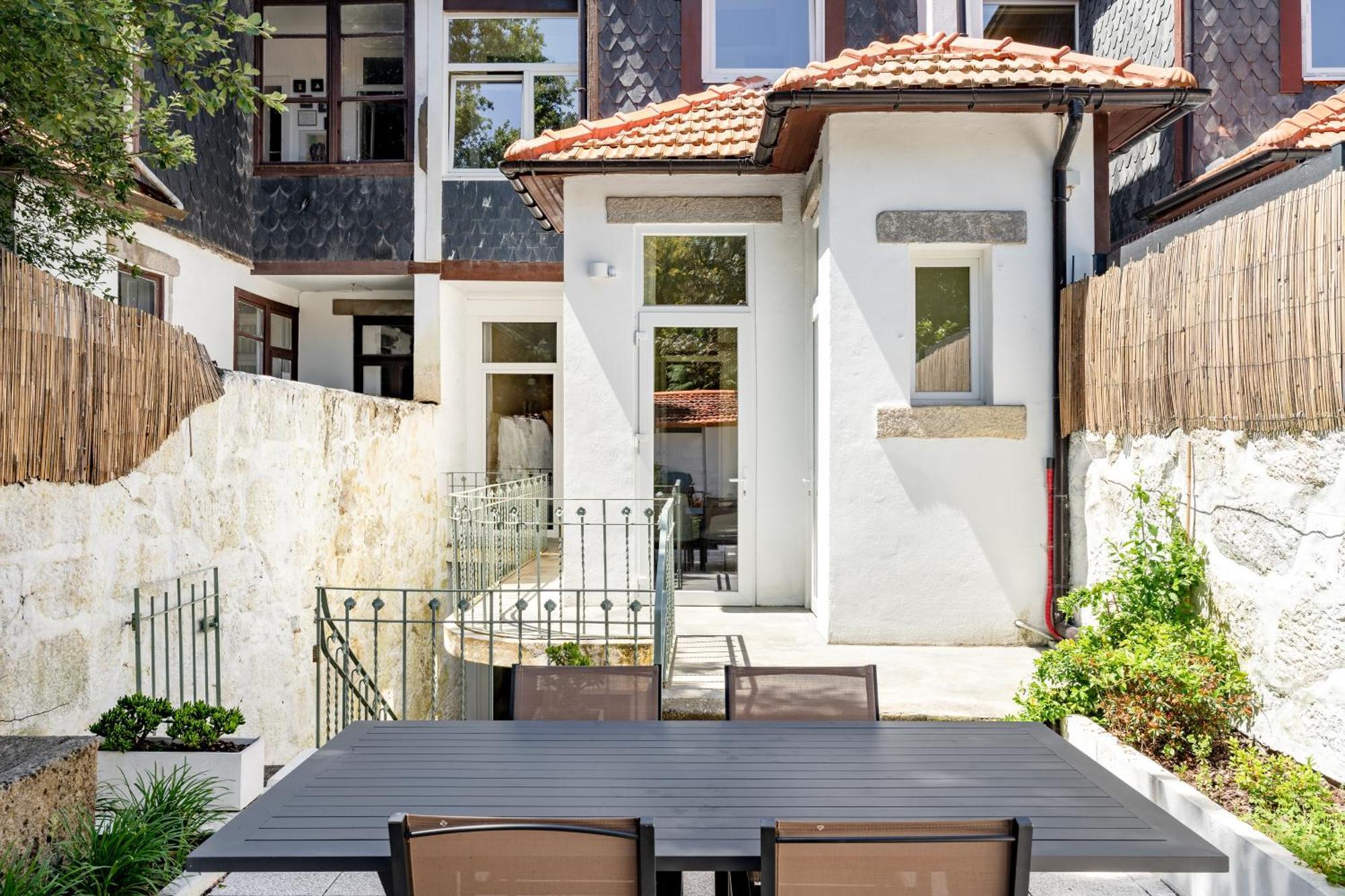Downtown Grand Houses Порту Екстер'єр фото